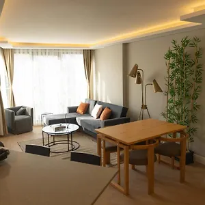 Bolahenk Apartment